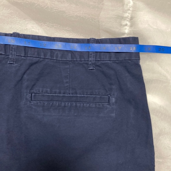 GAP Boyfriend Roll-Up Khaki Shorts Size 16 - Picture 5 of 8